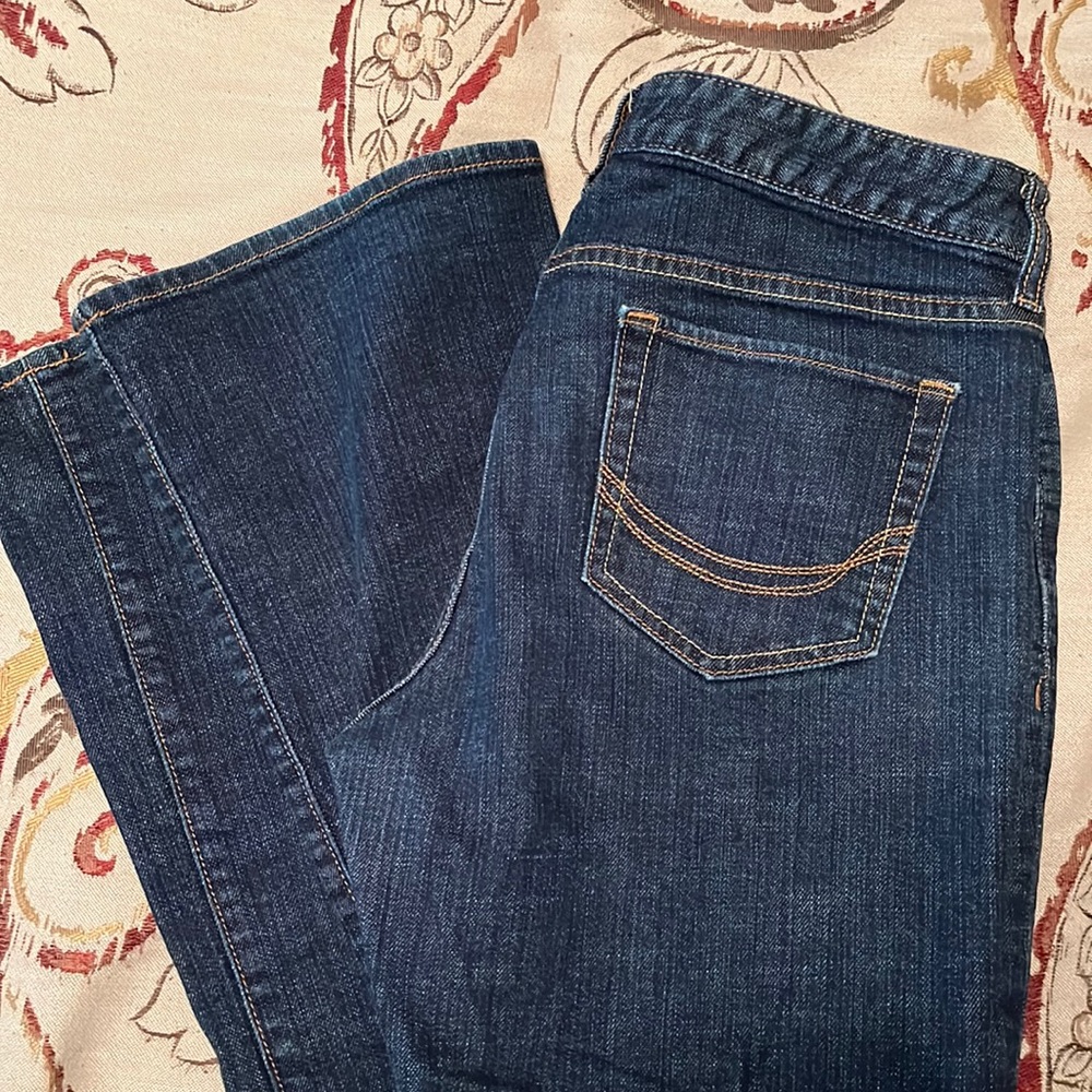 Old Navy the Dreamer bootcut jeans, size 10 REGULAR great condition, barely worn